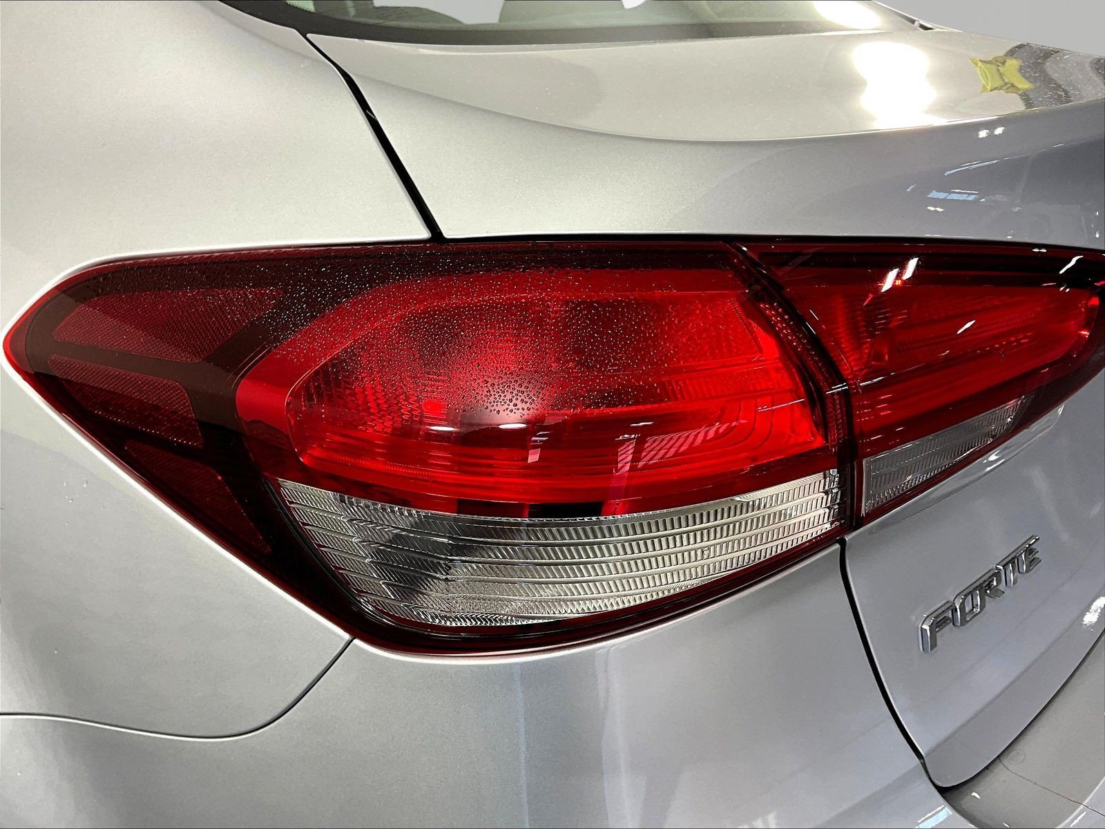 Used 2017 Kia Forte LX FWD image 19