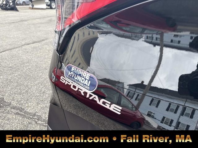 Used 2023 Kia Sportage X-Line w/ X-Line Premium Package AWD/4WD image 5