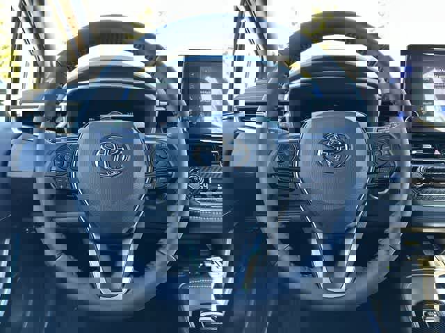 Used 2025 Toyota Corolla XSE image 7