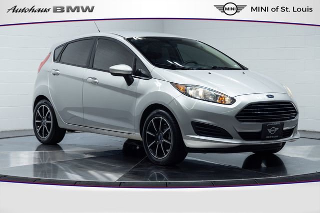 Used 2018 Ford Fiesta SE image 1