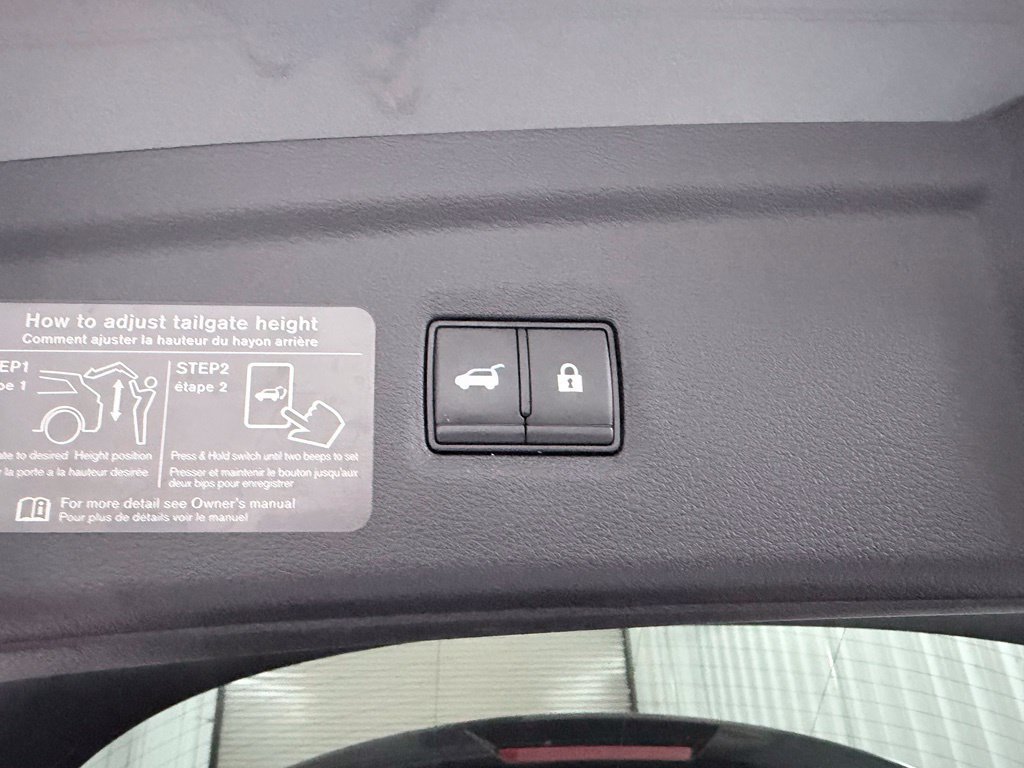 Certified 2023 INFINITI QX50 Luxe FWD image 35