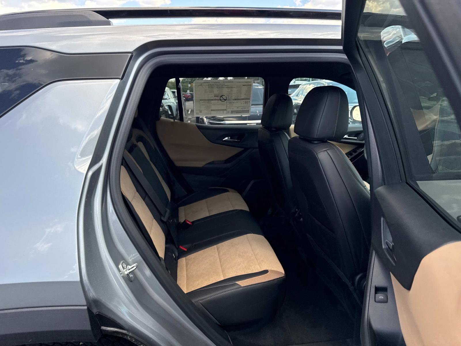 New 2026 Chevrolet Equinox ACTIV w/ LPO, Floor Liner Package image 13