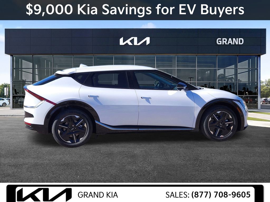 New 2025 Kia EV6 Wind
