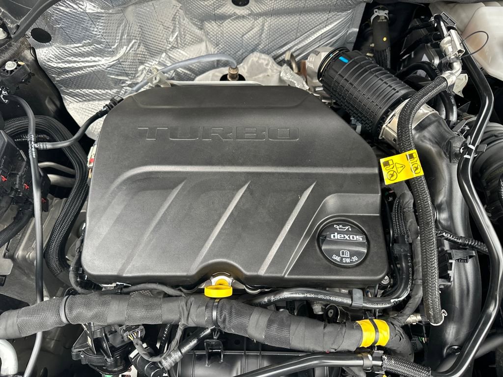 Certified 2024 Chevrolet Trax LS w/ Driver Confidence Package image 31