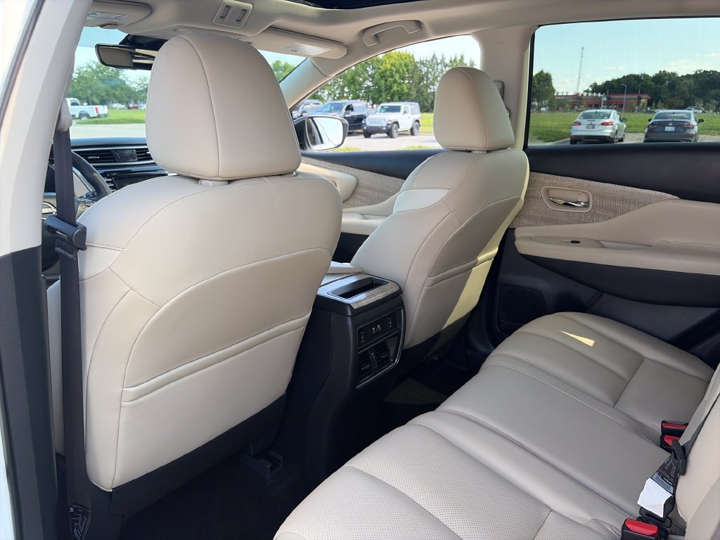 Used 2024 Nissan Murano SL AWD/4WD image 28