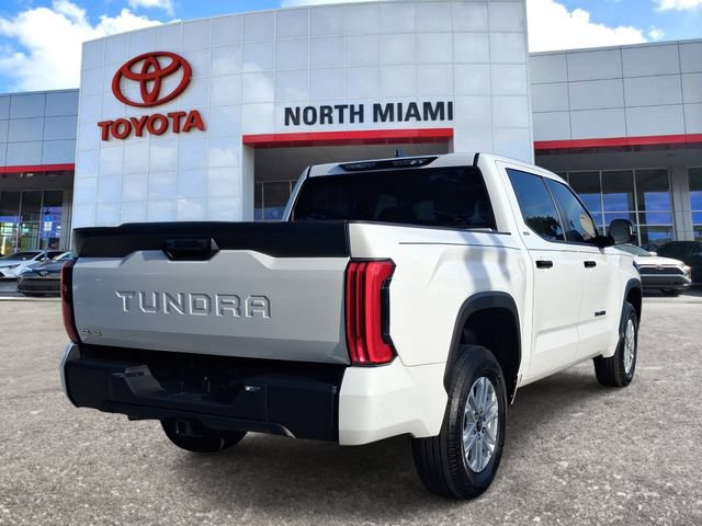 Used 2025 Toyota Tundra SR5 AWD/4WD image 4