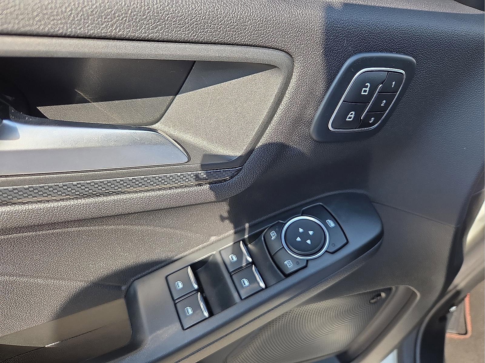 Used 2023 Ford Escape ST-Line Elite w/ Premium Technology Package image 15