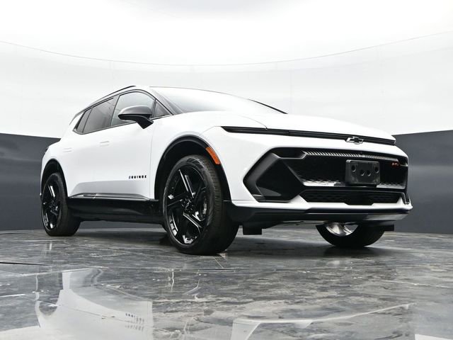 Used 2024 Chevrolet Equinox EV RS FWD image 35