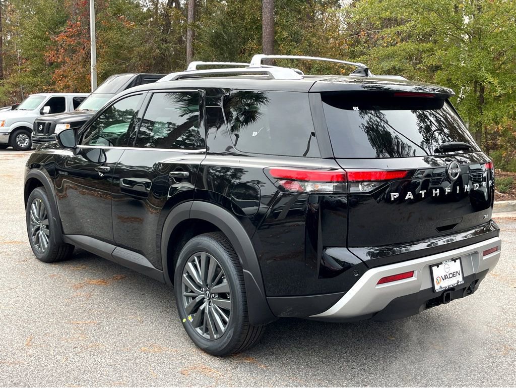 New 2025 Nissan Pathfinder SL w/ Lighting Package (N92) image 8