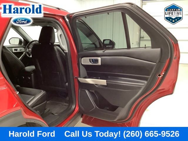 Used 2021 Ford Explorer Limited image 9