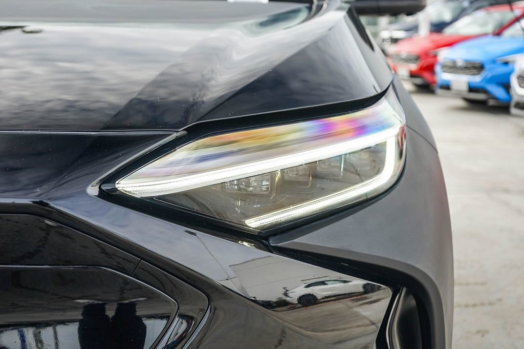 Certified 2023 Subaru Solterra Limited image 10