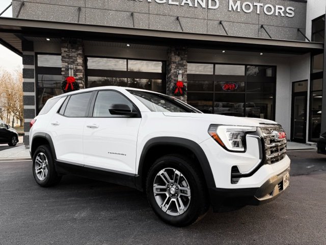 Used 2025 GMC Terrain Elevation image 13