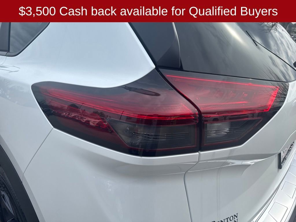 New 2026 Nissan Rogue SV image 42