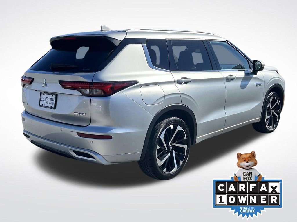 Used 2024 Mitsubishi Outlander SEL video 3