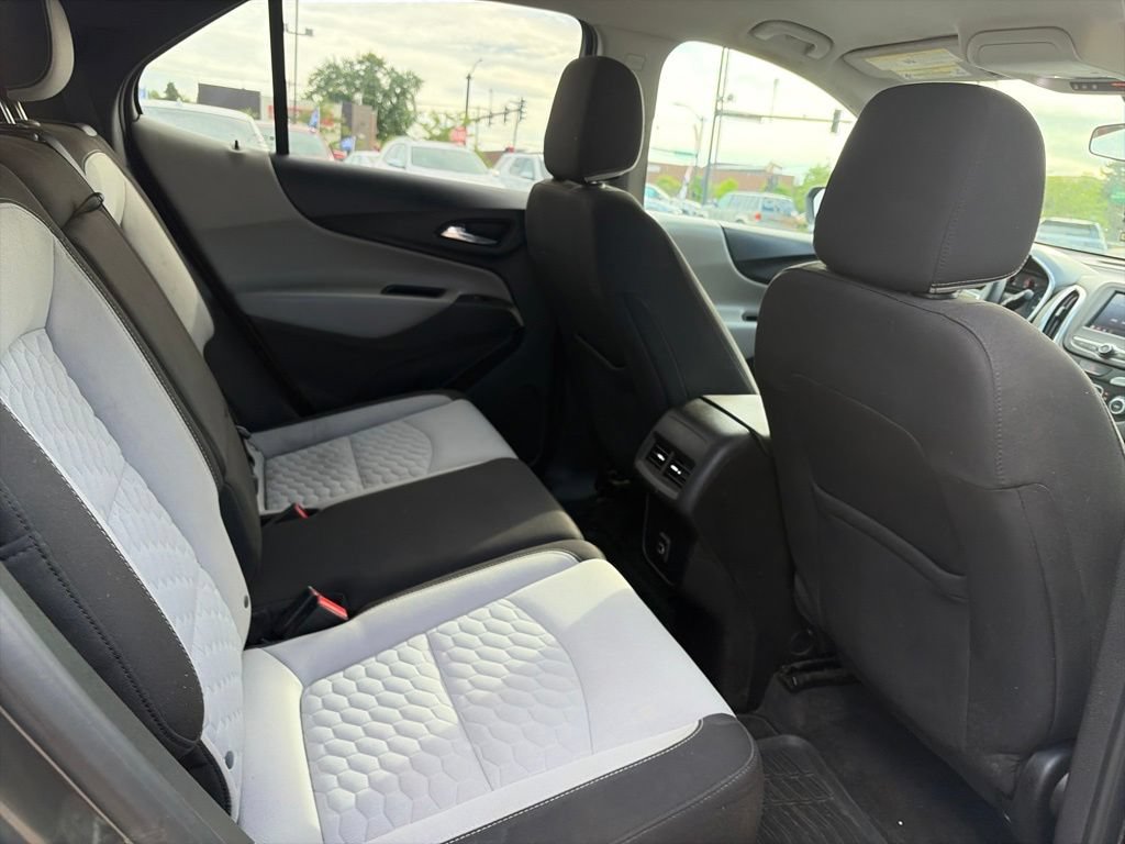 Used 2020 Chevrolet Equinox LS w/ LS Convenience Package AWD/4WD image 26