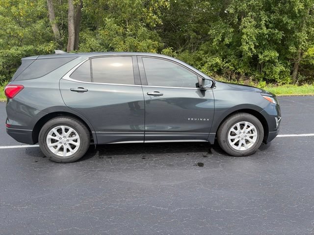 Used 2020 Chevrolet Equinox LT w/ Driver Convenience Package FWD image 9