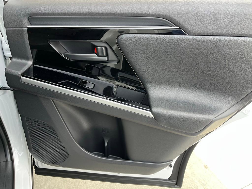 Used 2025 Toyota bZ4X FWD w/ Weather Package image 23