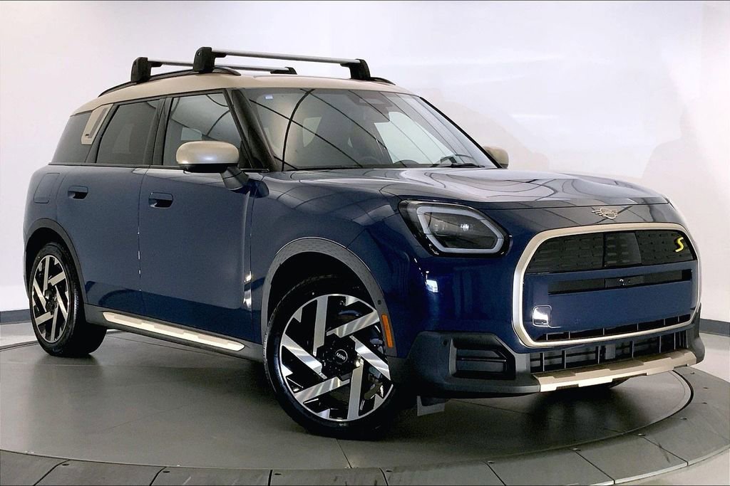Certified 2025 MINI Cooper Countryman SE w/ Comfort Package Max image 33