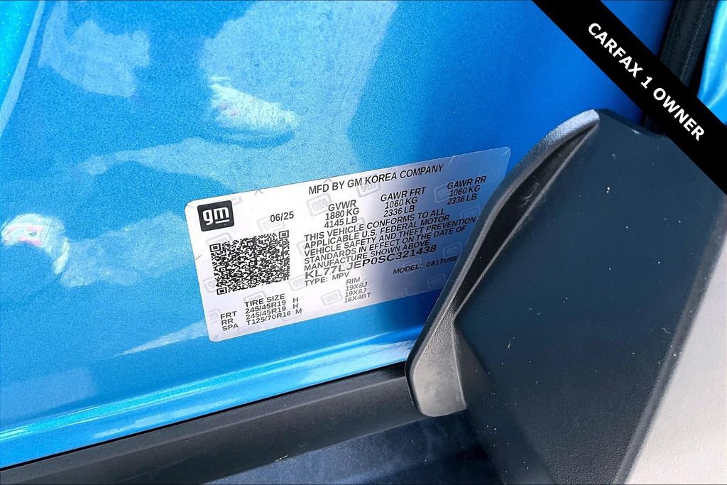 Used 2025 Chevrolet Trax RS FWD image 16