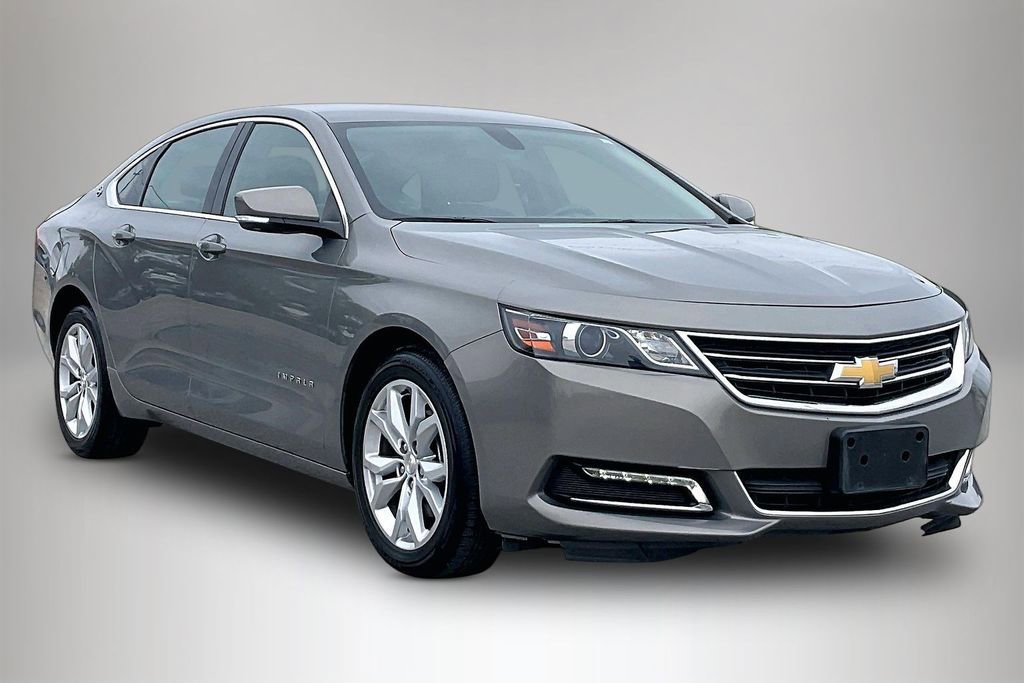 Used 2018 Chevrolet Impala LT FWD image 1