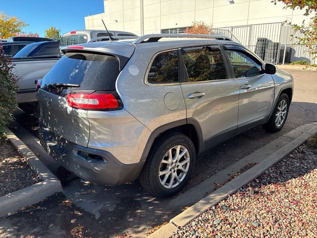 Used 2014 Jeep Cherokee Latitude w/ Comfort/Convenience Group AWD/4WD image 4