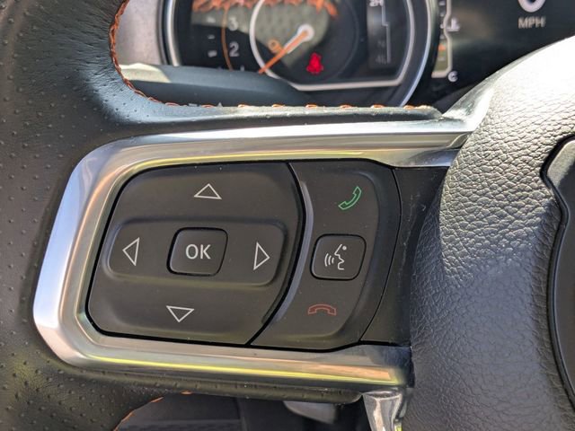 Used 2023 Jeep Gladiator Mojave w/ LED Lighting Group AWD/4WD image 17