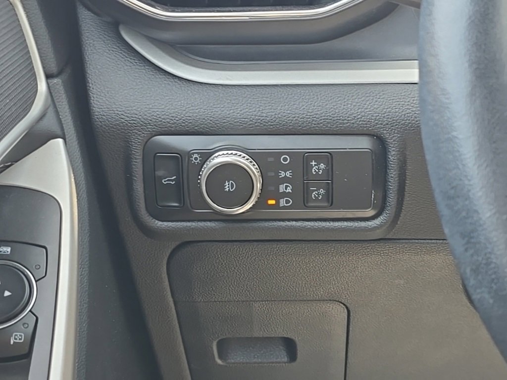 Used 2023 Ford Explorer XLT w/ Equipment Group 202A image 31