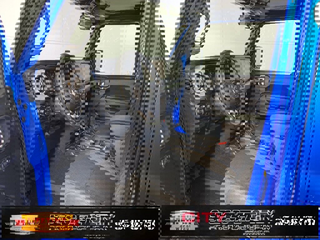 New 2025 Jeep Wrangler Unlimited Sport image 11