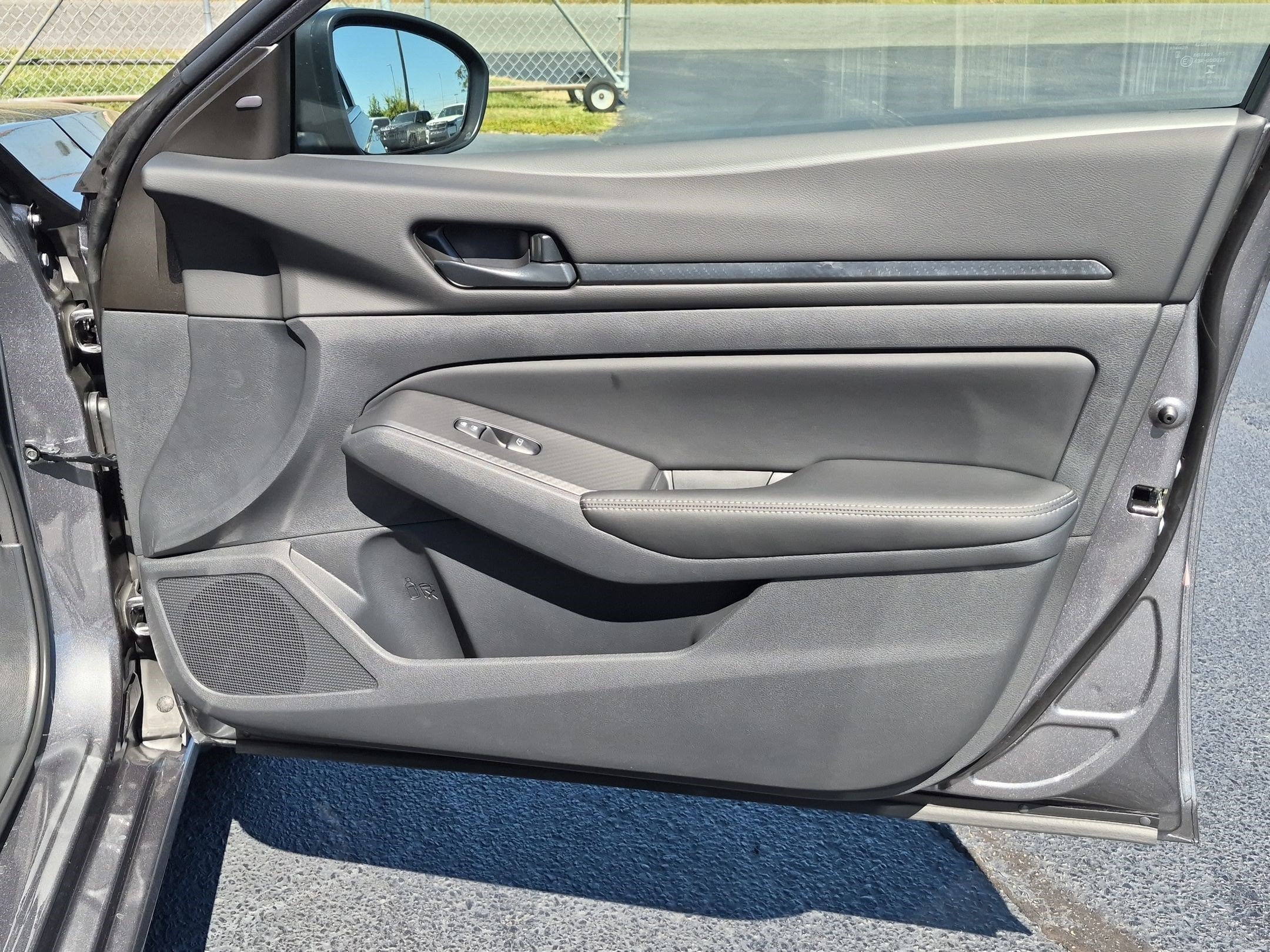 New 2026 Nissan Altima 2.5 SV FWD image 32