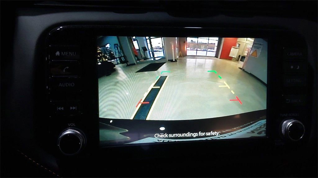 Used 2025 Nissan Versa SR w/ Trunk Package image 23