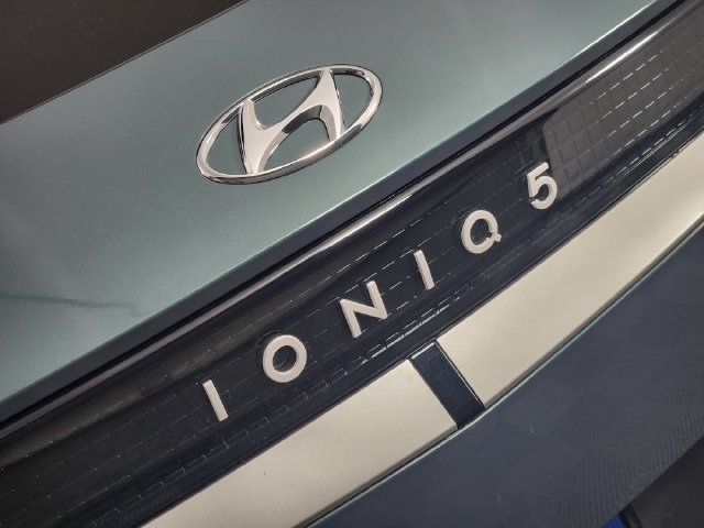 Certified 2024 Hyundai Ioniq 5 SEL AWD/4WD image 9