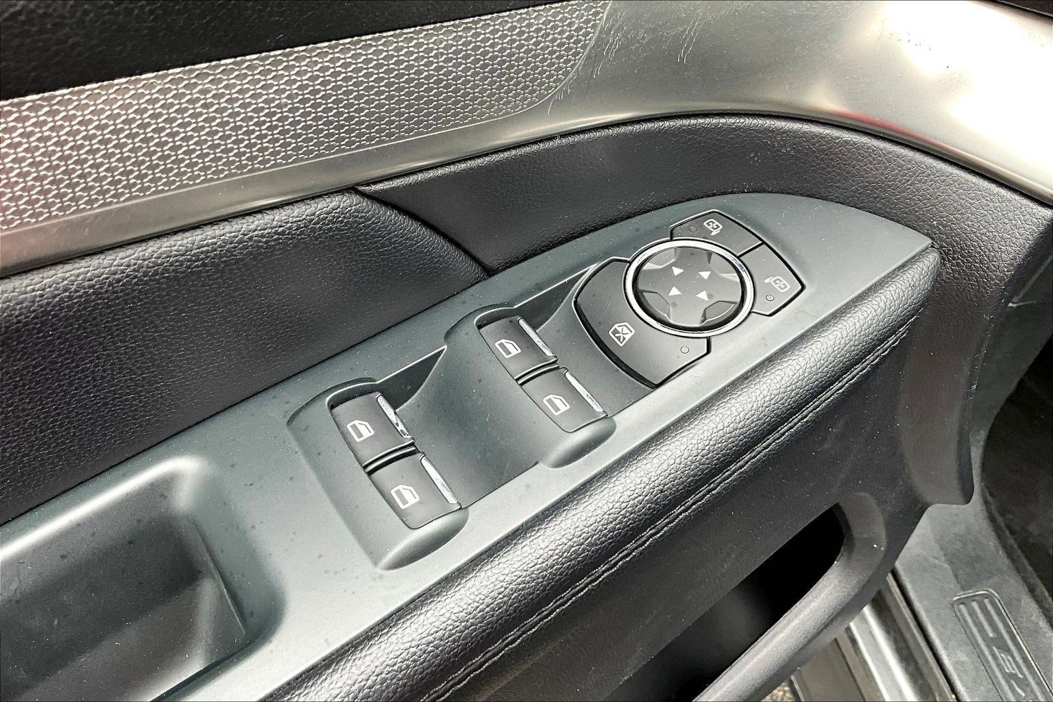 Used 2019 Ford Explorer XLT w/ Equipment Group 202A FWD image 35