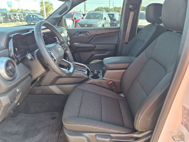 Used 2024 Chevrolet Colorado LT RWD image 19