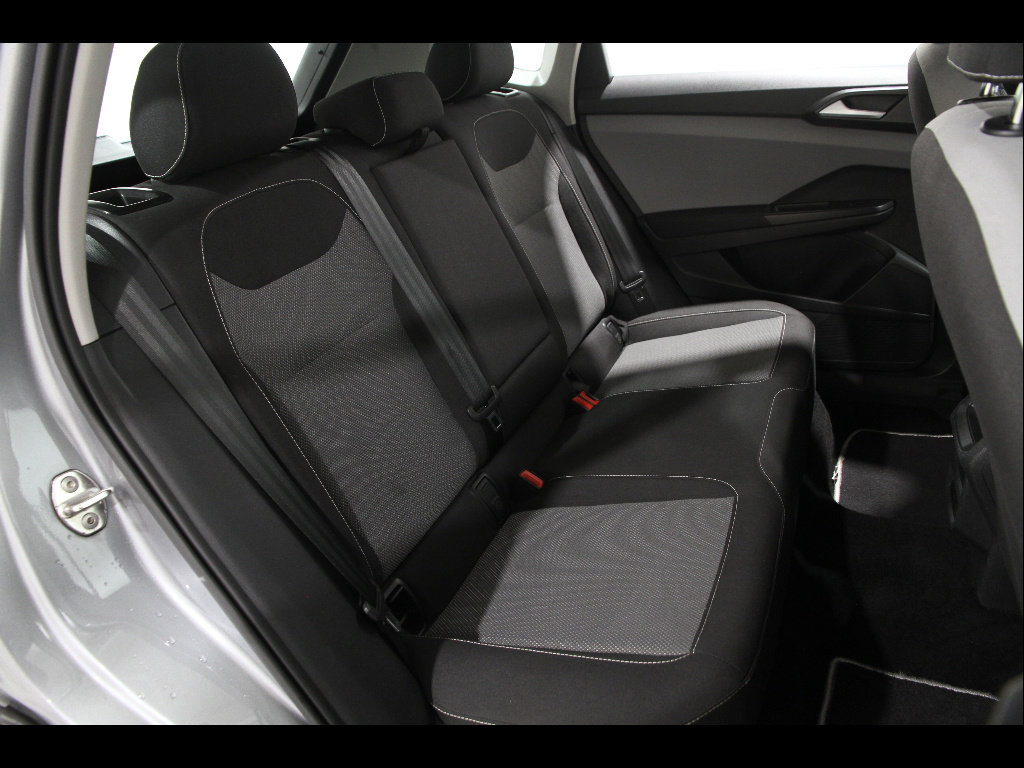 Used 2023 Volkswagen Taos S image 17