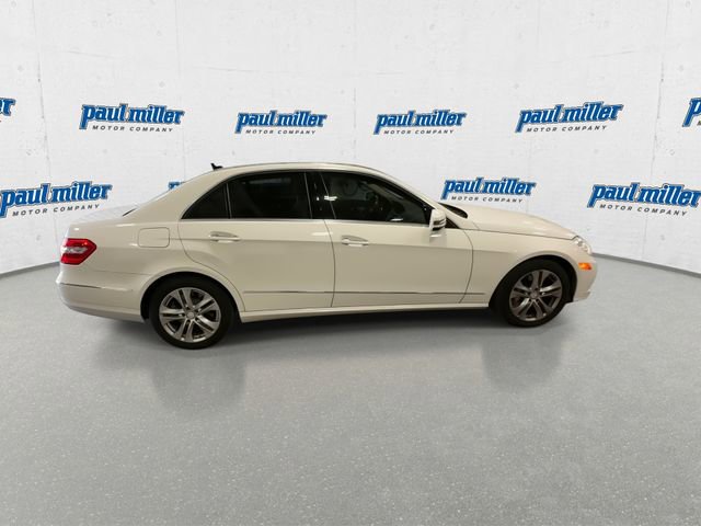 Used 2011 Mercedes-Benz E 550 Sedan image 12