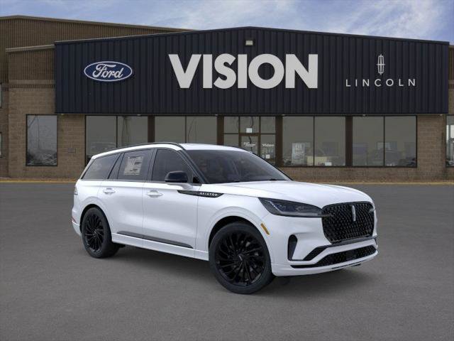 New 2025 Lincoln Aviator Reserve w/ Jet Appearance Package image 7