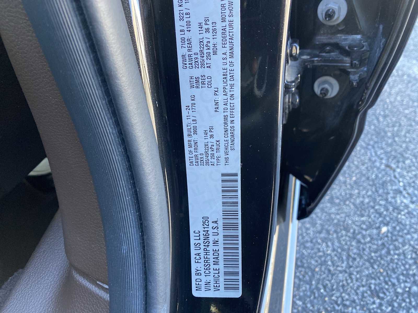 Used 2025 RAM 1500 Limited image 31