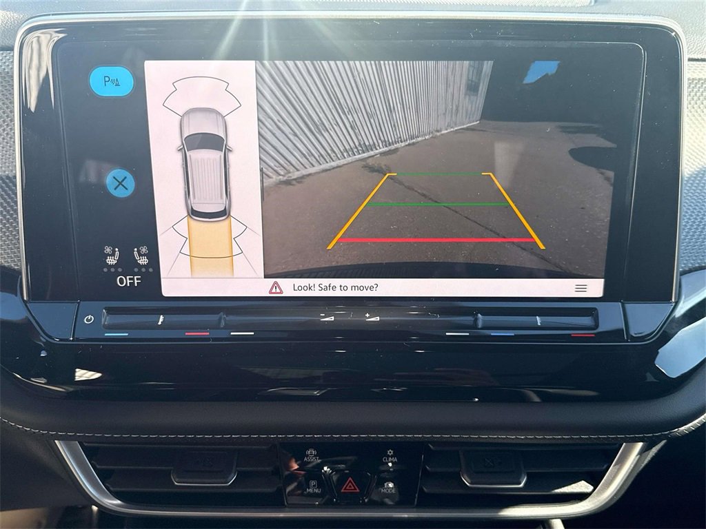 New 2026 Volkswagen Atlas Cross Sport SEL R-Line image 20