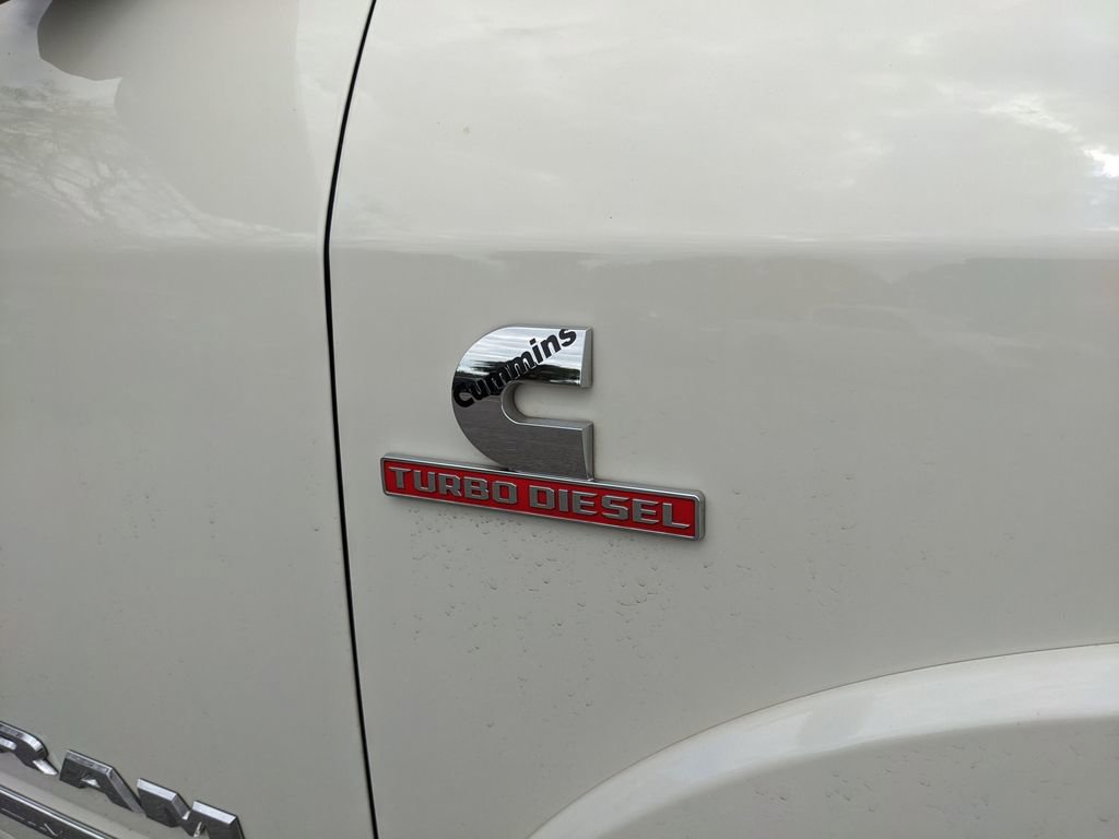 Used 2022 RAM 3500 Limited image 12