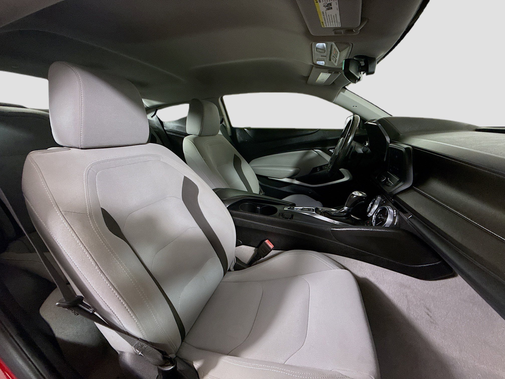 Used 2020 Chevrolet Camaro LT image 27