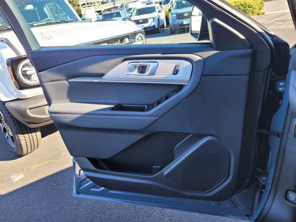 New 2026 Ford Explorer Active image 45