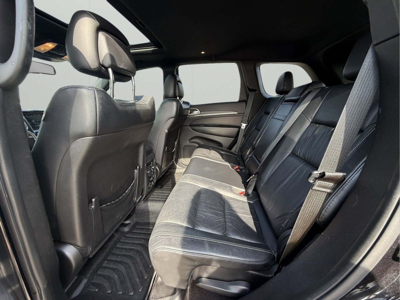 Used 2016 Jeep Grand Cherokee Limited image 8