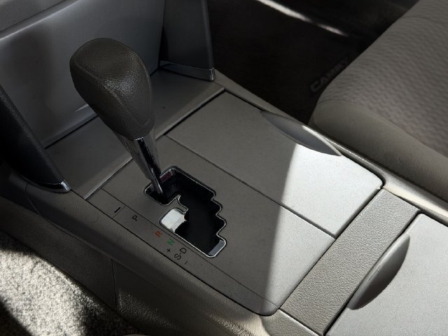 Used 2011 Toyota Camry FWD image 19