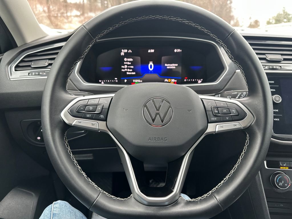 Certified 2024 Volkswagen Tiguan S image 7