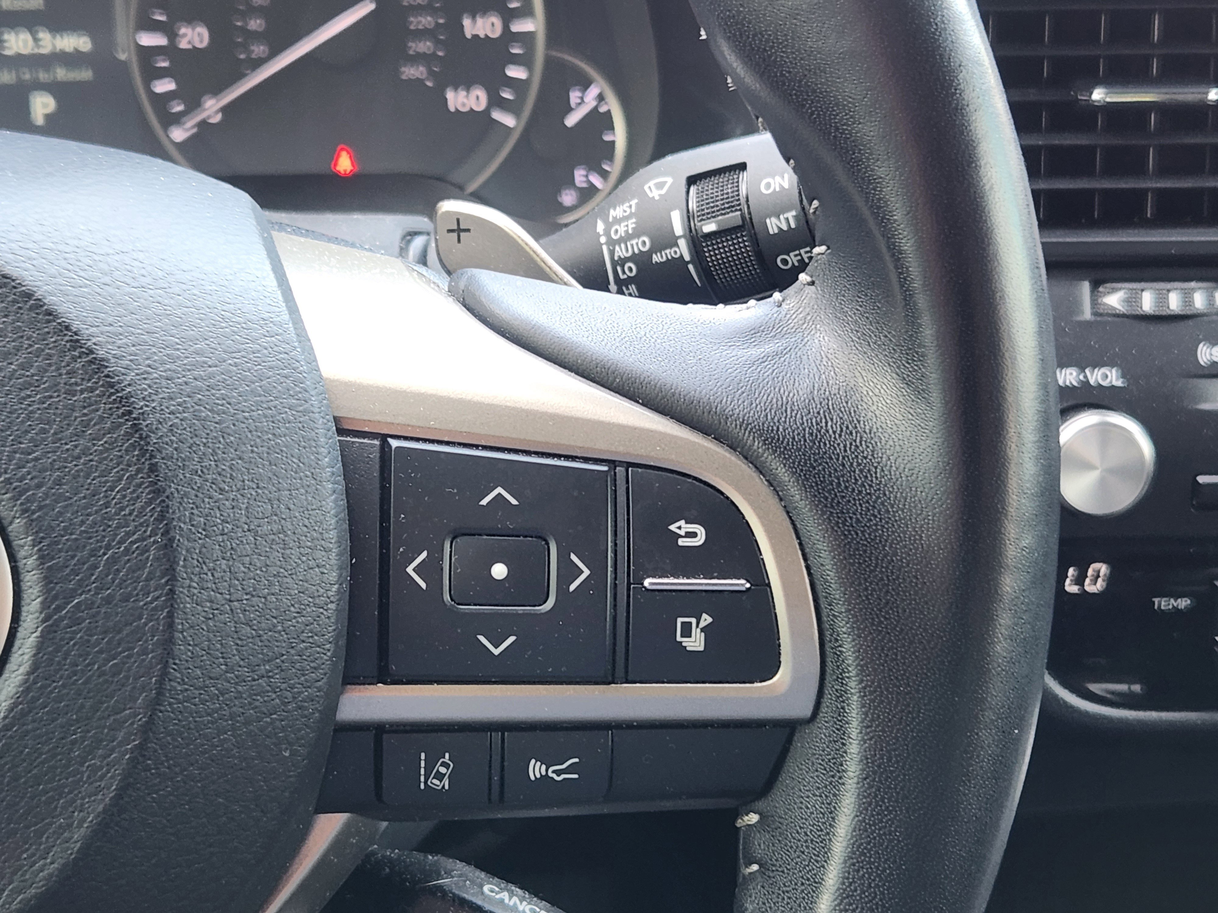 Used 2020 Lexus RX 450h AWD w/ Accessory Package image 32