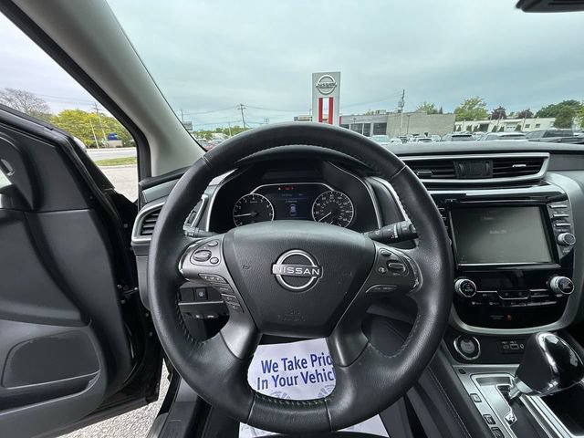 Certified 2023 Nissan Murano SV w/ SV Midnight Edition Package AWD/4WD image 18