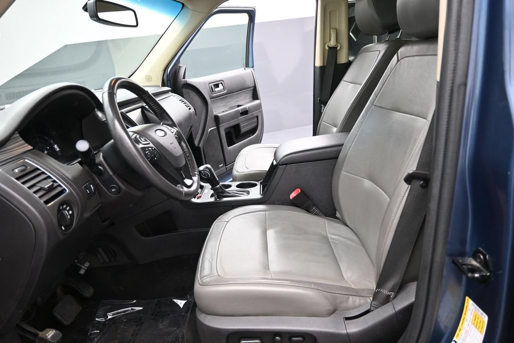 Used 2019 Ford Flex SEL w/ Equipment Group 202A AWD/4WD image 10