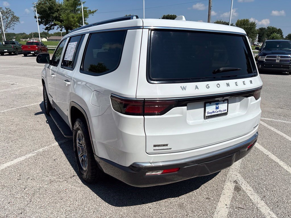 Used 2022 Jeep Wagoneer Series I w/ Convenience Group I AWD/4WD image 21