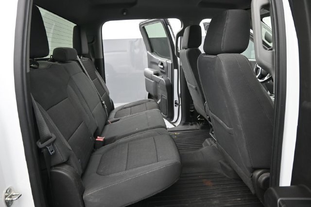 Used 2022 Chevrolet Silverado 1500 Custom w/ Safety Confidence Package AWD/4WD image 21