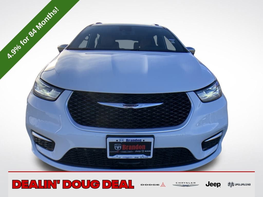 New 2026 Chrysler Pacifica Pinnacle image 8